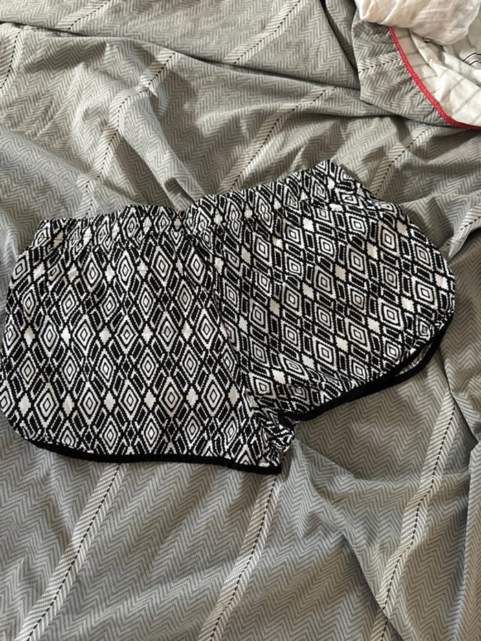 Short taille 38 - photo numéro 3