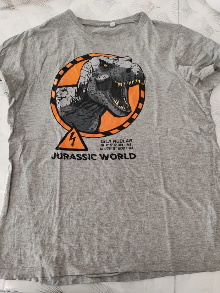 Lot 8 t shirt 14 ans - photo numéro 8