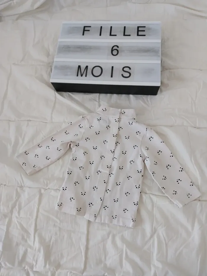 Sous-pull fille 6 mois Kiabi - photo numéro 2