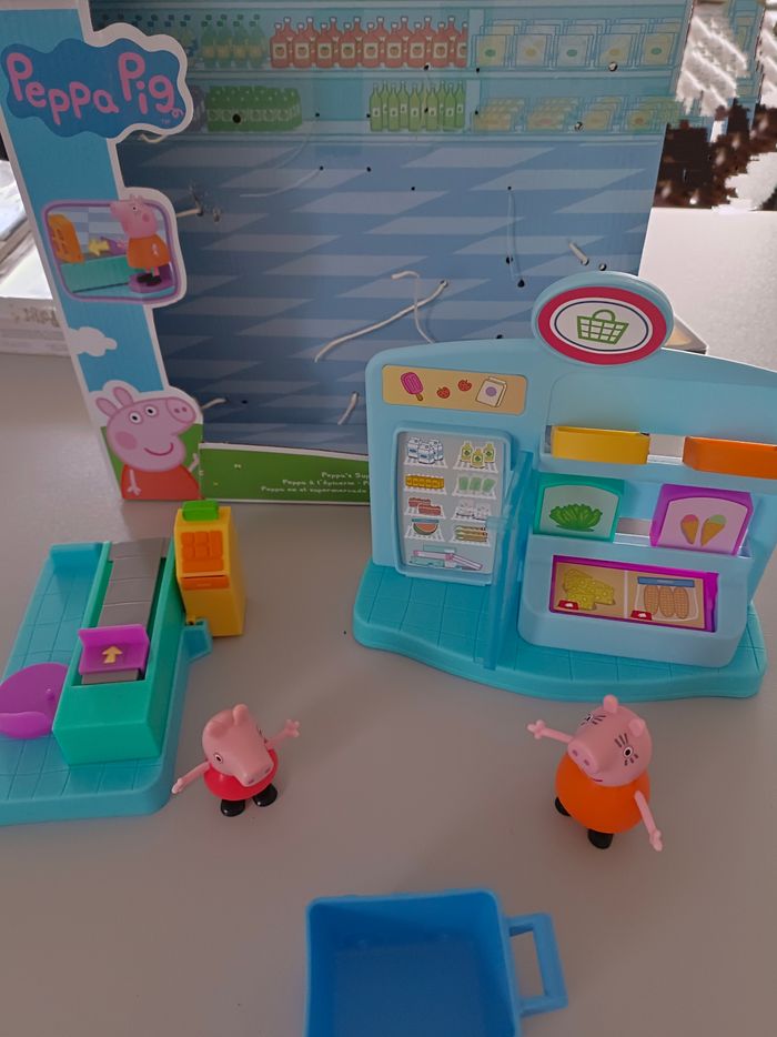 Peppa pig à l'épicerie Hasbro - photo numéro 2
