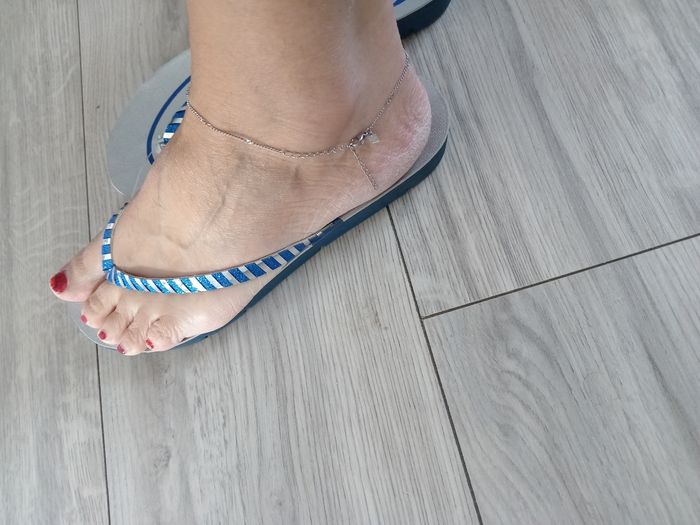 Tongs taille 37 - photo numéro 4