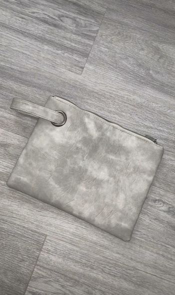 Pochette grise marbre