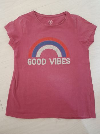 Tee-shirt T 7/ 8  ans