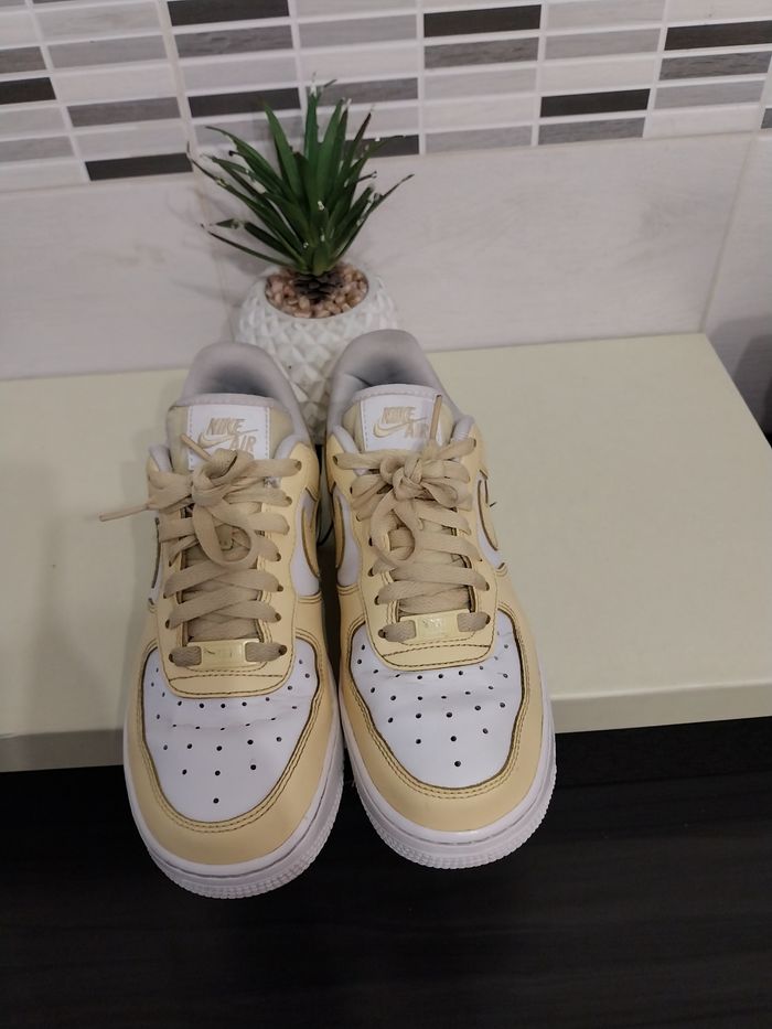 Baskets AIR force taille 37.5 - photo numéro 8