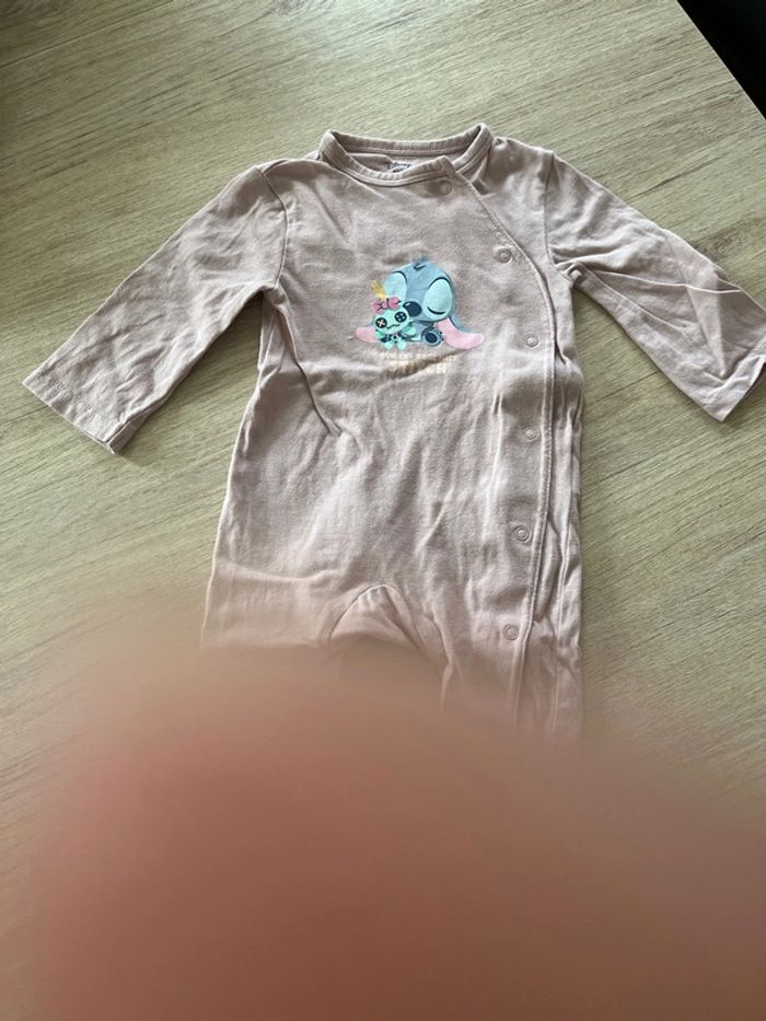 Pyjama Stitch 3 mois - photo numéro 2