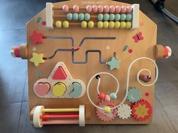 Planche d’activités en bois Vertbaudet