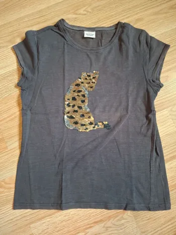 Tee-shirt gris à sequins