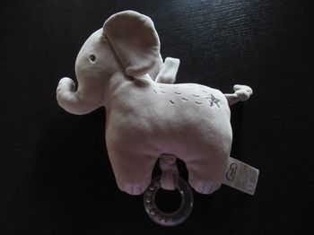 Peluche éléphant musicale Mots d'enfants Leclerc
