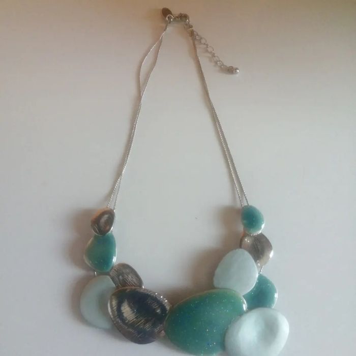 🌸Collier chaîne double argentée aux sequins peints à la main "Etsy" 🌸 - photo numéro 2