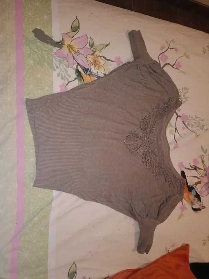 Haut cmp55 36 strass taupe