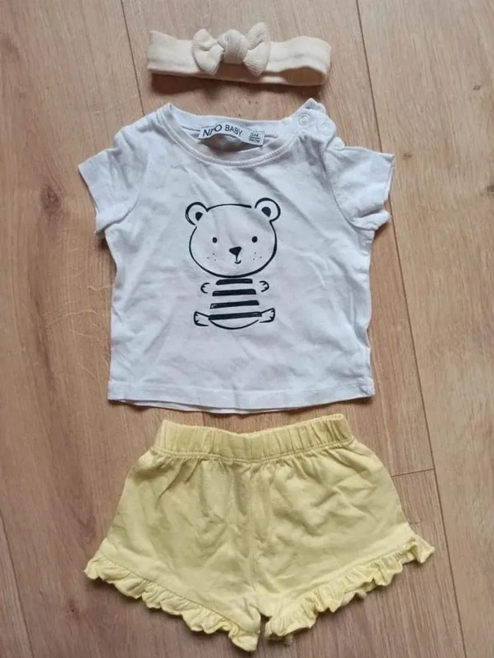 Ensemble short tee-shirt et bandeau