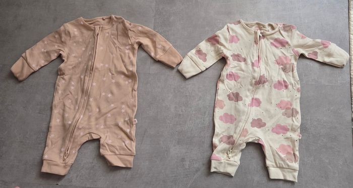 Ensemble de 4 pyjamas next baby 1mois - photo numéro 2