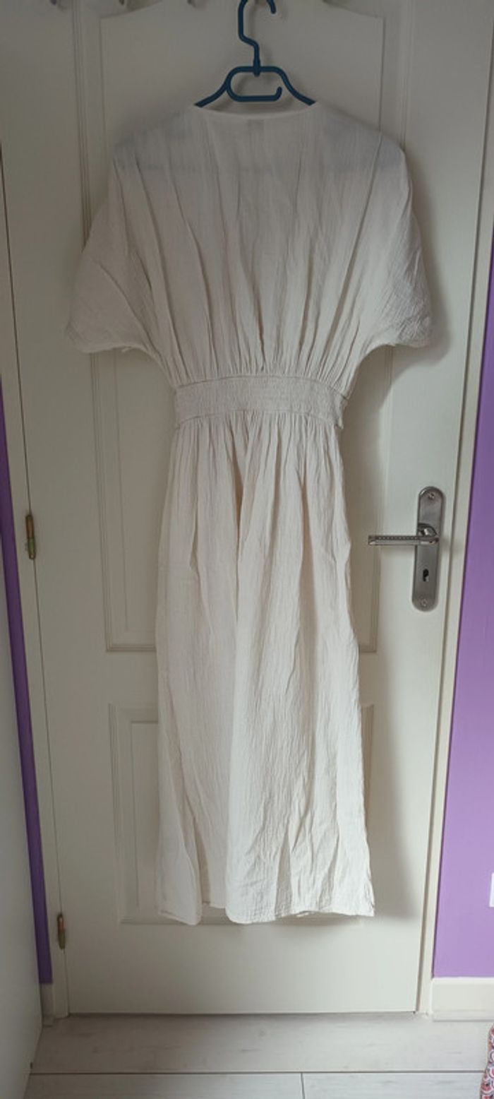 Robe longue beige - photo numéro 2
