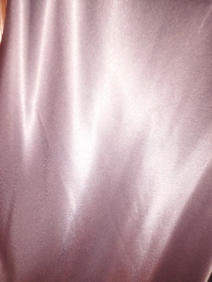 Robe soirée satin violet pastel TBE - photo numéro 3