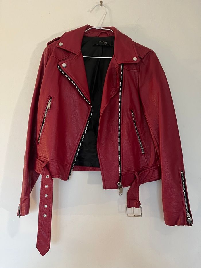 Blouson en simili Zara XS - photo numéro 2