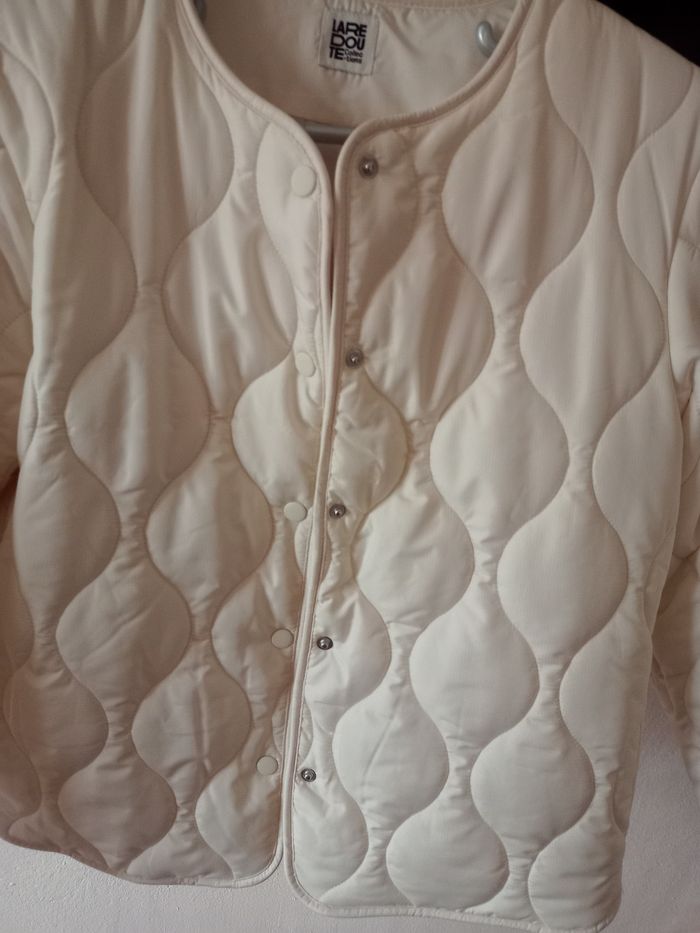 Veste matelassée Neuve - photo numéro 3