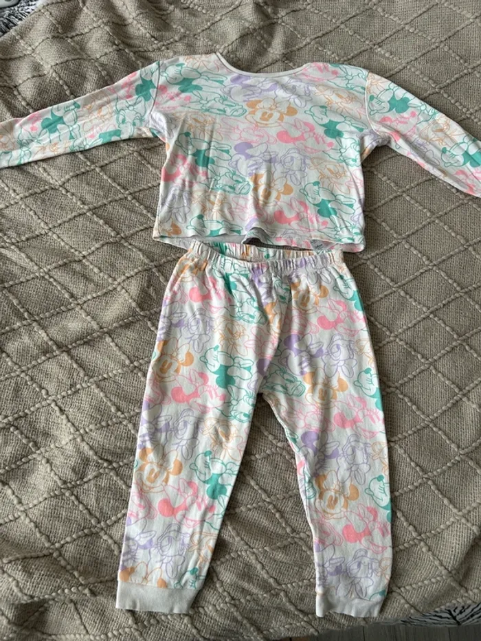 Lot de deux pyjamas 24 mois - photo numéro 2