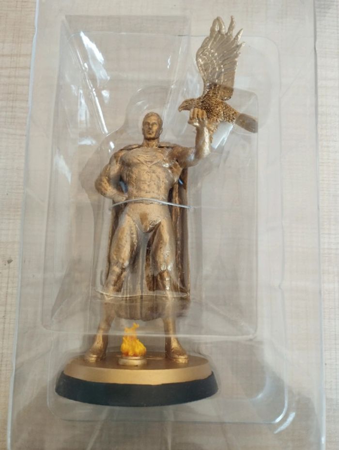 Figurine DC comics Superman centennial Park hors série en plomb - photo numéro 2