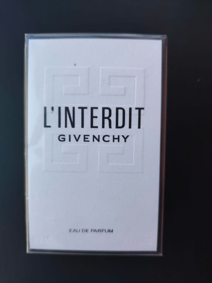 Eau de parfum l'interdit de Givenchy 80 ml