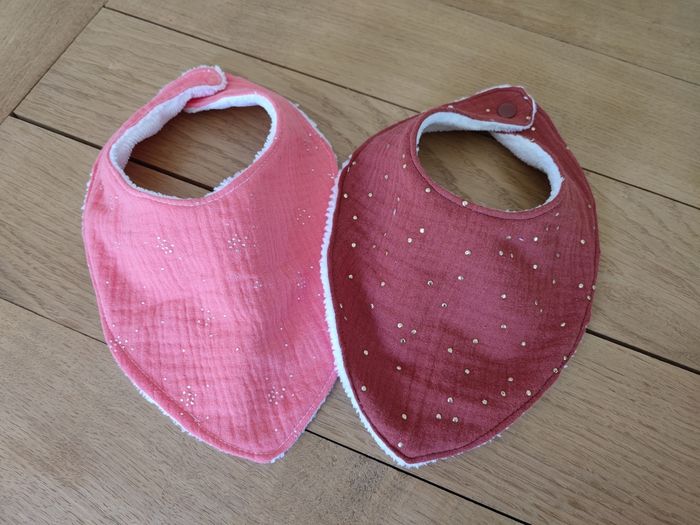 Bavoirs - photo numéro 2