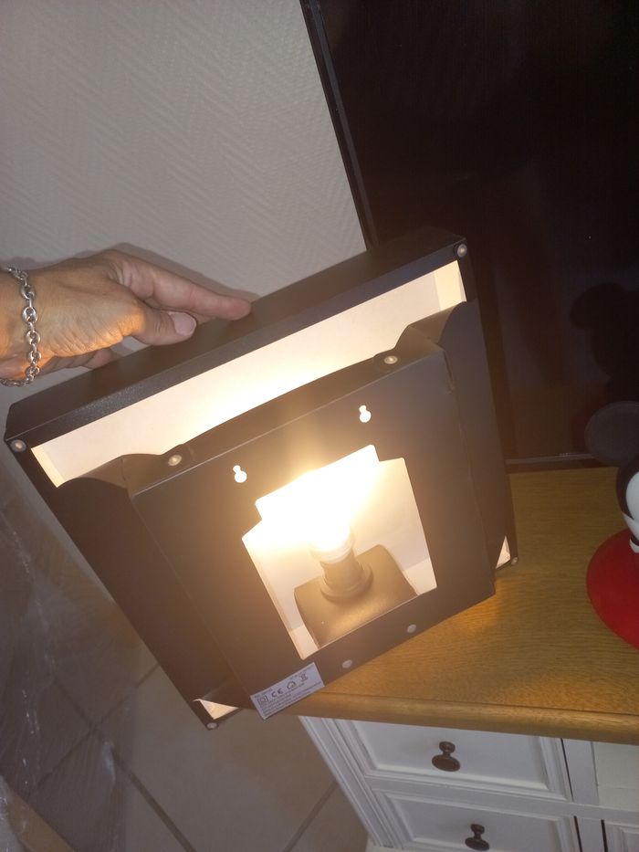 Lot de 2 lampes à poser ou z fixer en excellent état - photo numéro 6