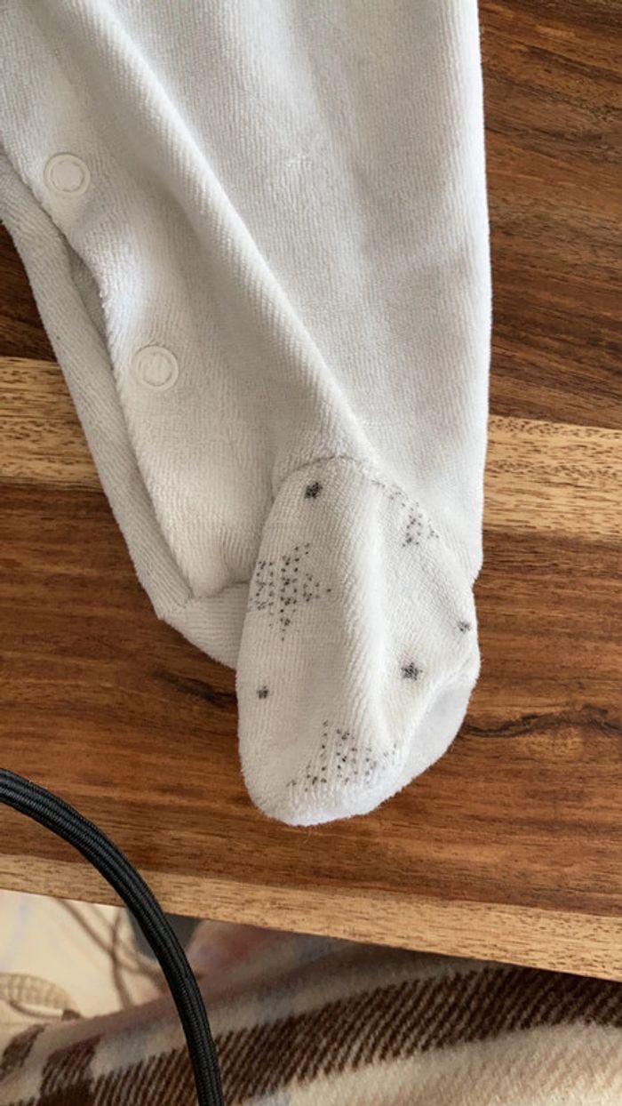 Pyjama 3 mois - photo numéro 3