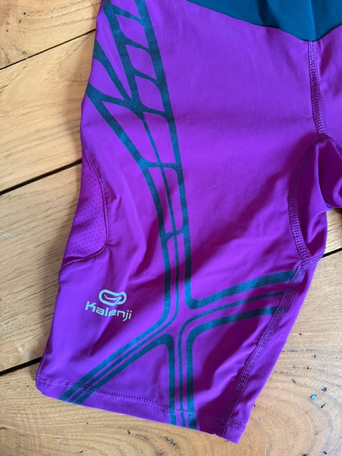 Short de vélo violet en très bon état kalenji taille 38 - photo numéro 2
