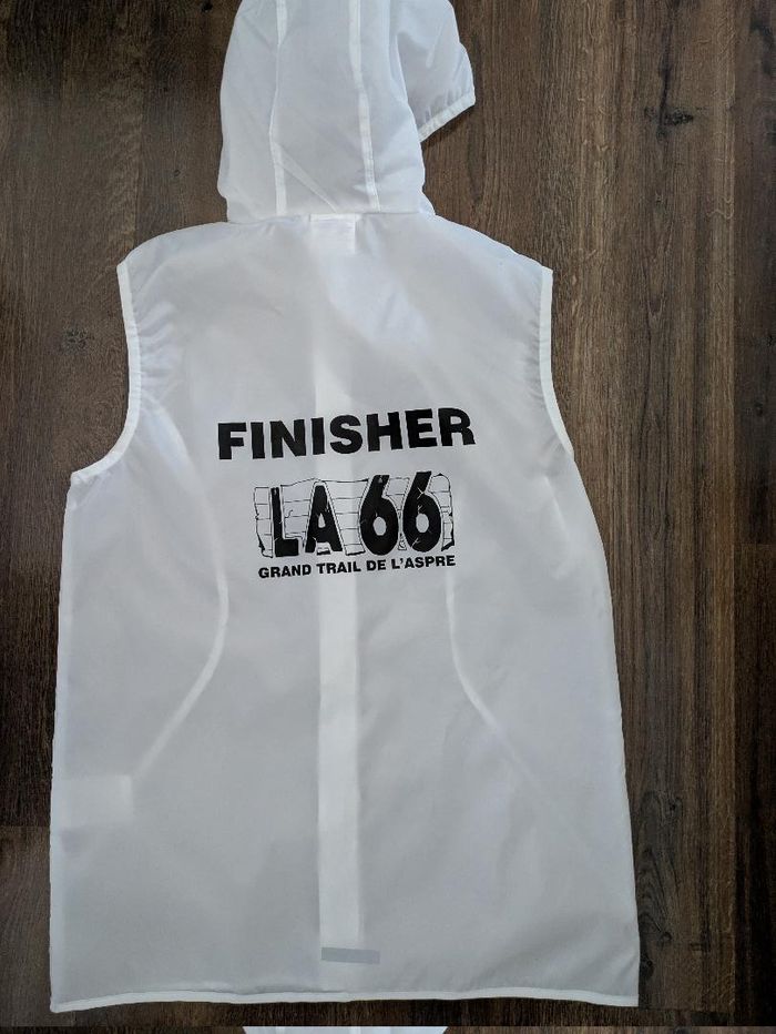 Coupe vent sans manche Taille M 42K Grand trail de l'aspre - photo numéro 2