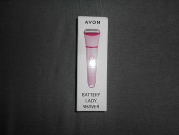 Rasoir à piles (Avon) neuf