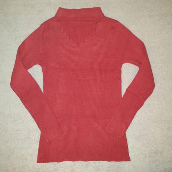 Pull rouge