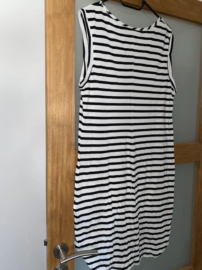 Robe L.O.G.G taille L - photo numéro 3