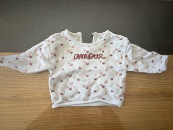 Pull 1 mois amour