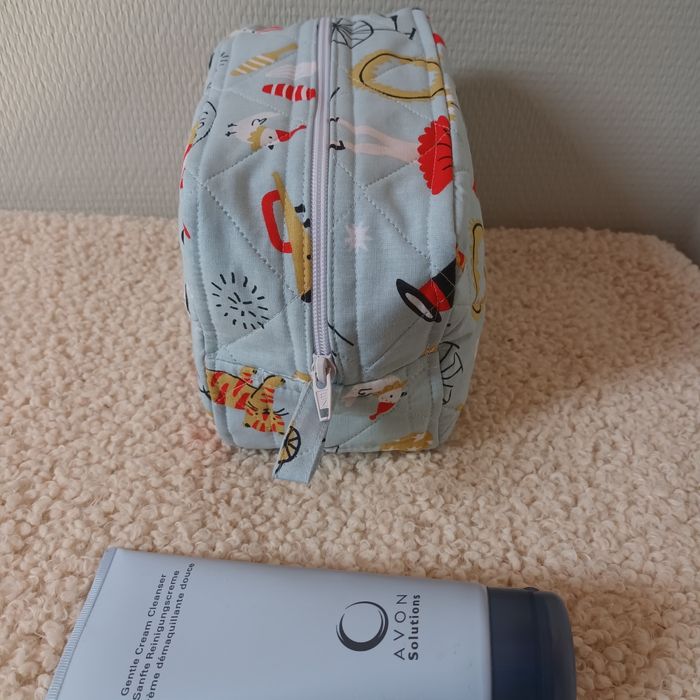 Trousse toilette enfants thème cirque 🎪 - photo numéro 7