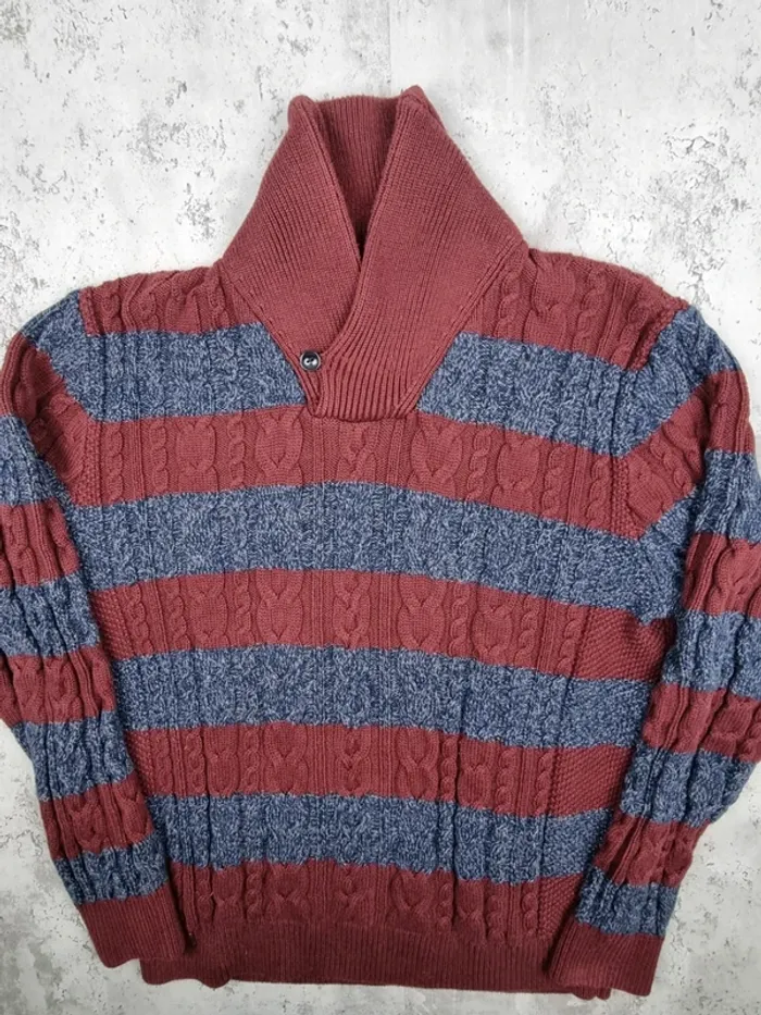 Pull Tommy Hilfiger rayé gris & bordeaux – Taille XXL Homme (mesures en photos) - photo numéro 3