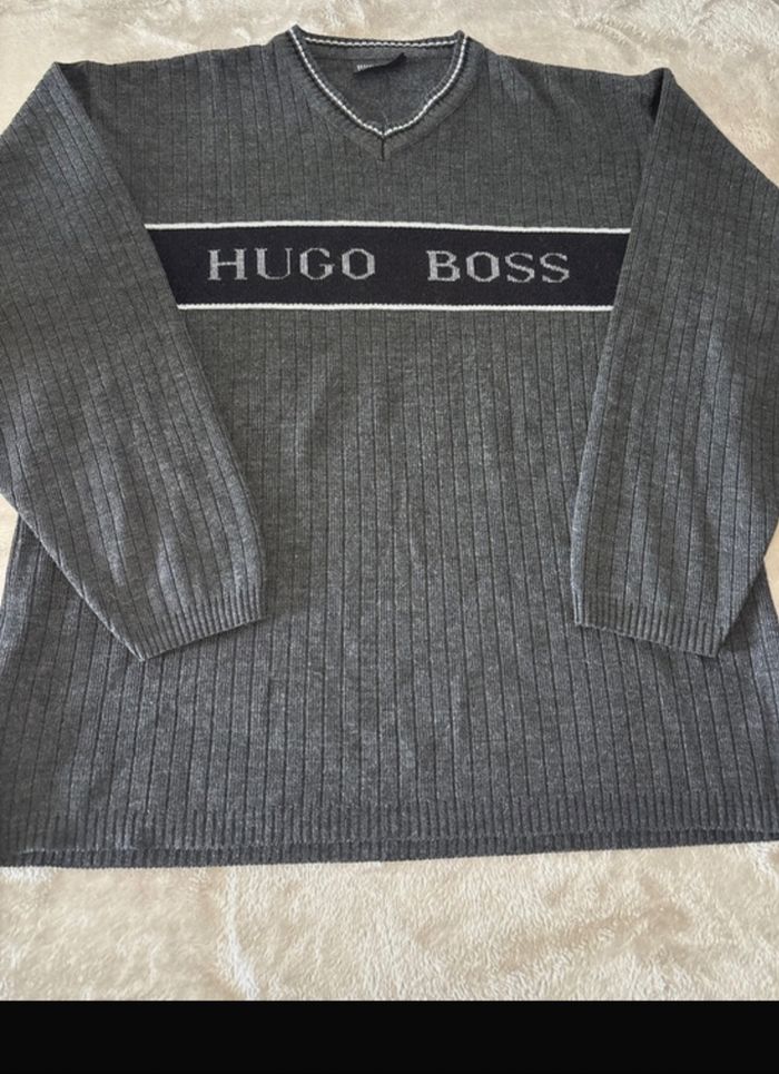 Pull Hugo boss vintage - photo numéro 3