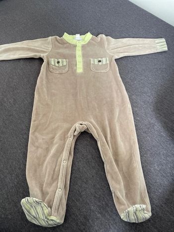Pyjama vertbaudet 18 mois