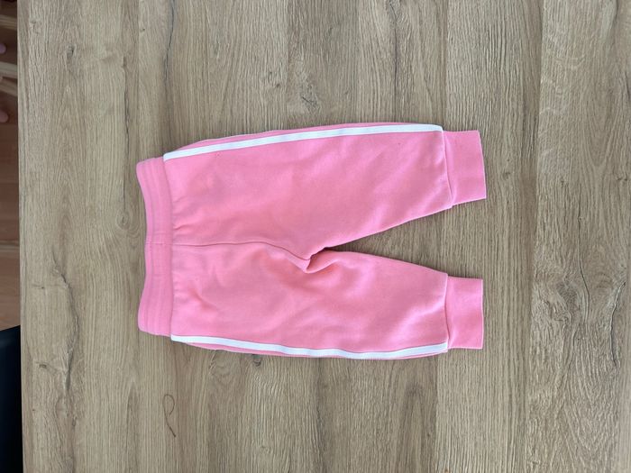Pantalon de jogging Adidas bébé fille taille 9-12 mois - photo numéro 3