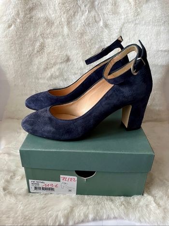 Escarpins en cuir avec brides bleu marine Minelli pointure 36, talons 7 cm