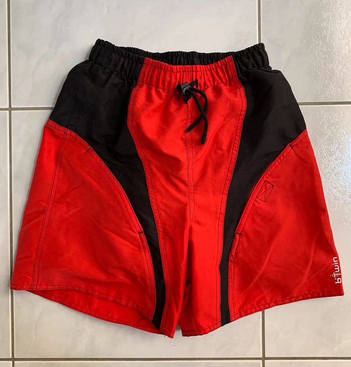 Short cycliste taille XS