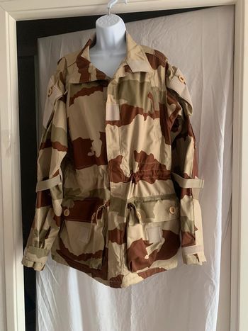 Veste militaire