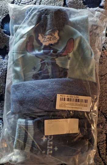 Ensemble echarpe, bonnet et gants Stitch 3-8 ans