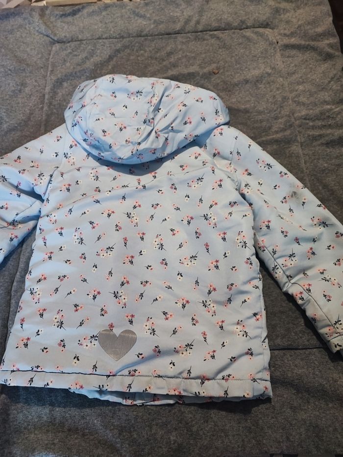 Blouson imperméable et polaire à l'intérieur Primark taille 5-6 ans - photo numéro 8
