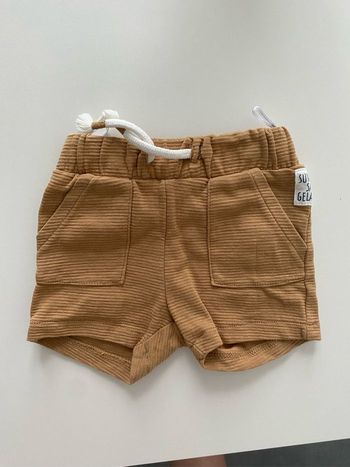 Short marron 2-4mois