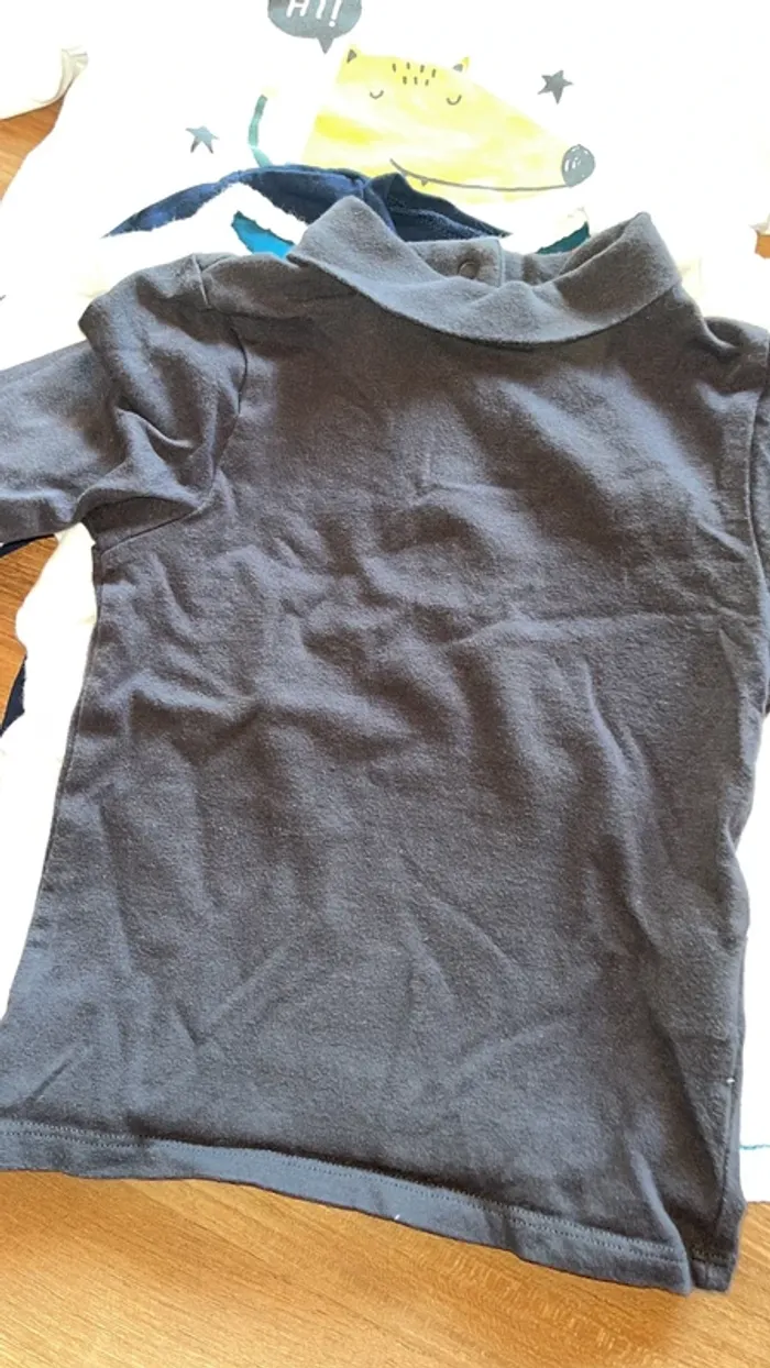 Lot tee-shirts manche longue 18 mois - photo numéro 10