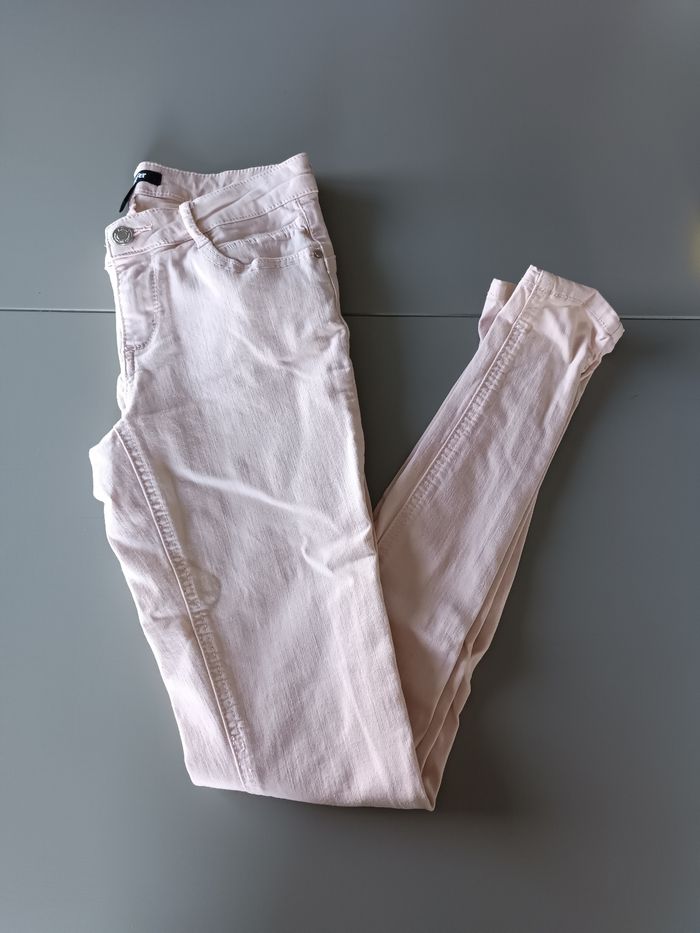 Lot jeans Jennyfer taille 34 - photo numéro 4