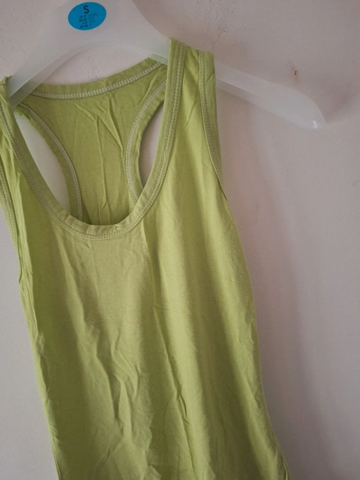 Débardeur vert - photo numéro 2