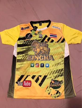 🟡 Maillot Thaïlandais 🇹🇭 SINGHA – jaune – taille L – neuf avec étiquette