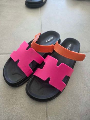 Claquette rose et orange 