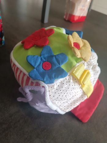 Cube éveil sensorielles