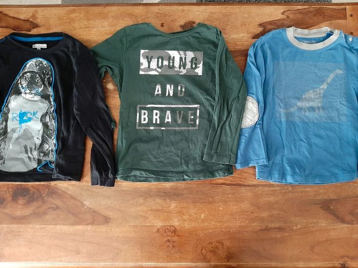 Lot de vêtements garçon 4 ans - photo numéro 6